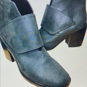 Stylish Black Ankle Boots for Women